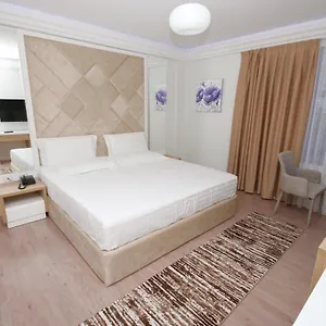 https://eljos-hotel.hotels-in-tirana.com