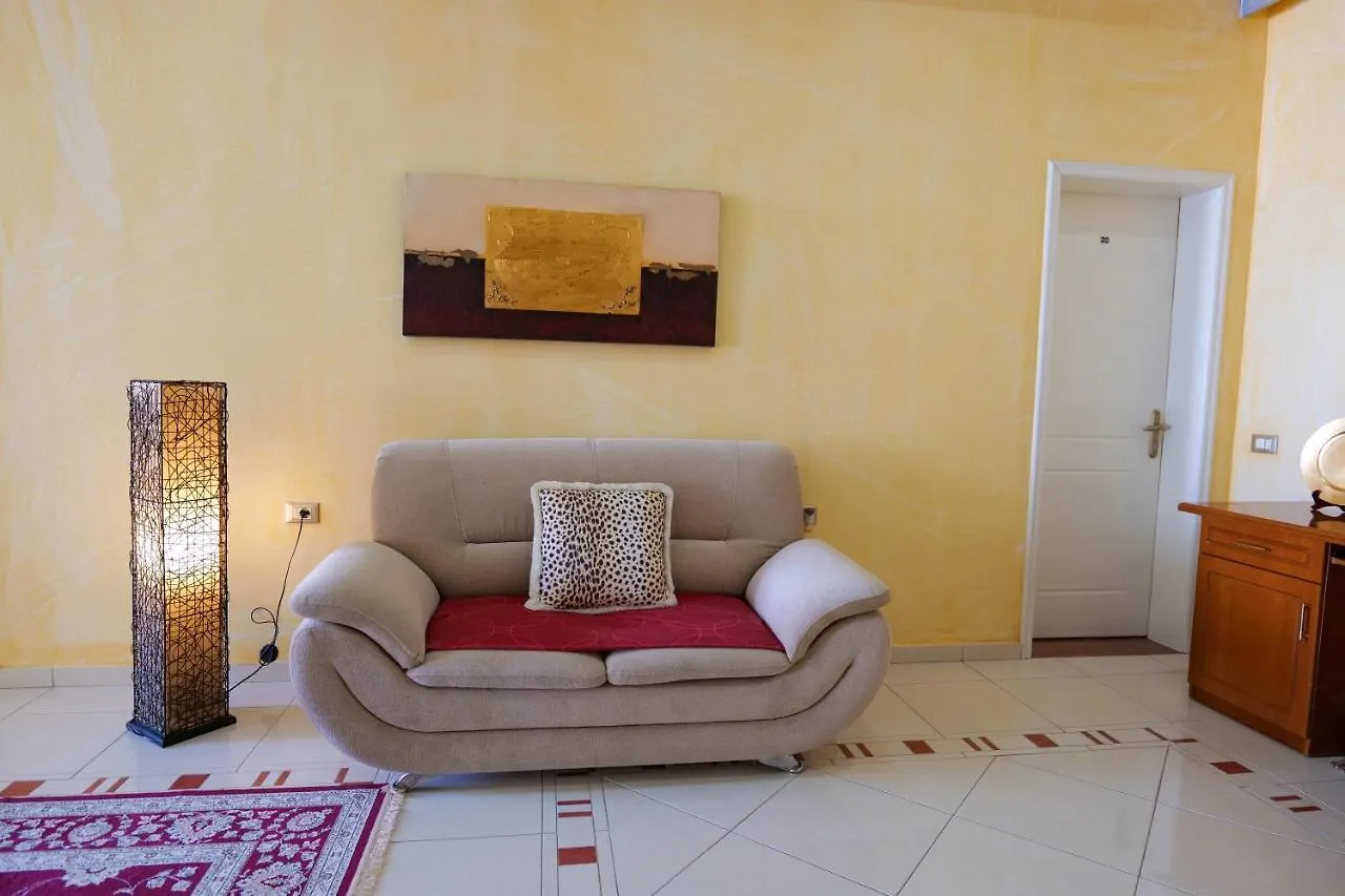Hotel Lindi Sarandë 3*,  Albánie