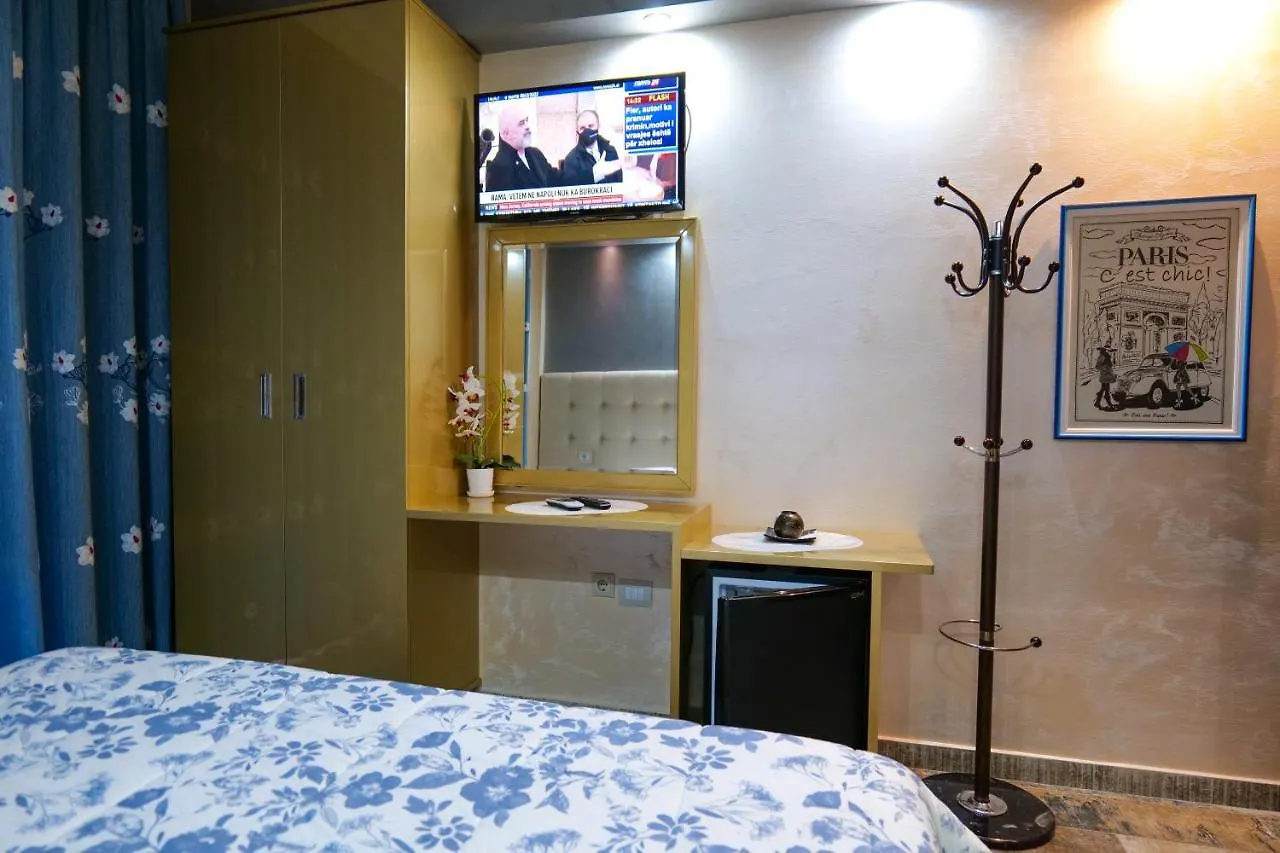 ***  Hotel Lindi Sarandë Albánie